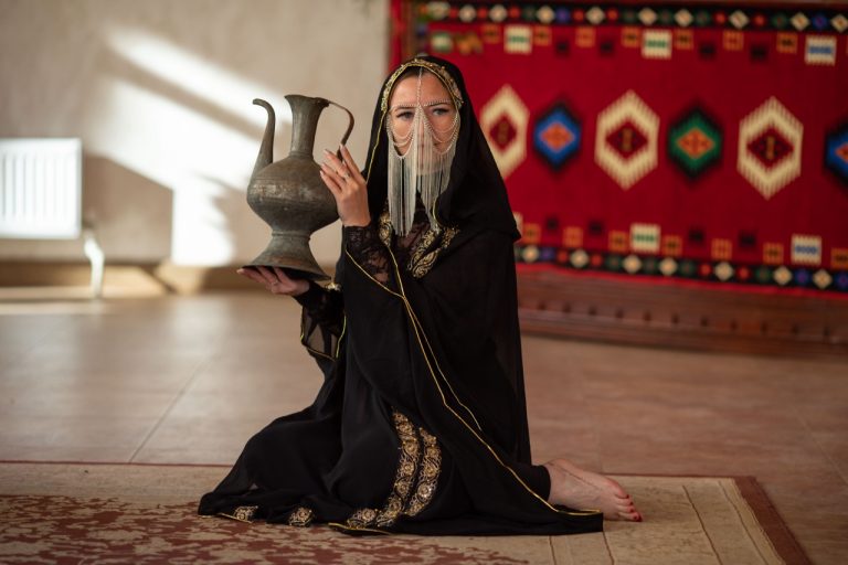 Persian Legends of Love and Tragedy